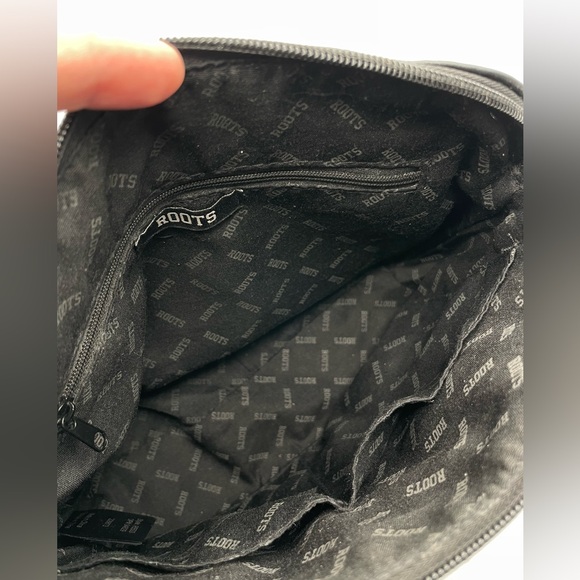 Vintage Roots Black Leather Crossbody Bag, 12”X9” - Picture 5 of 7